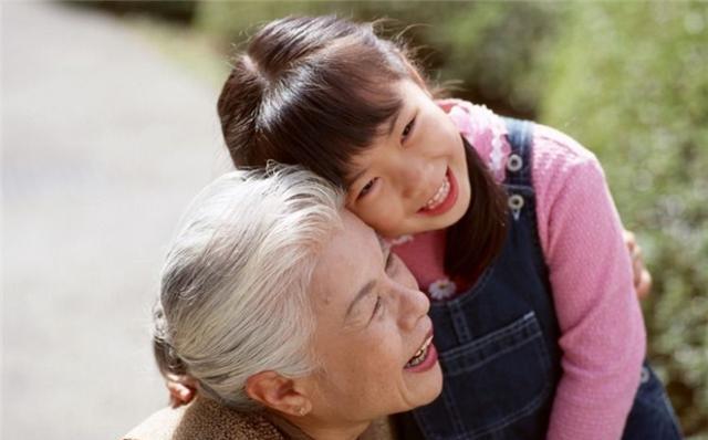 后会无期的 70岁老人：每月给儿媳三千工资，我的晚年生活得到了保障