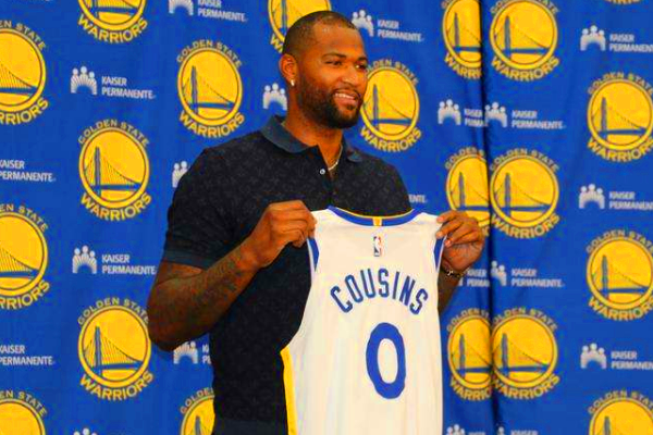 「考辛斯」现代篮球的集大成者！会控球，可背打，能组织，善3分，却毁于自己的任性！