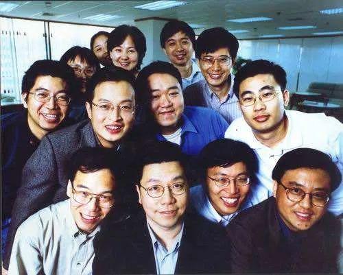 微软|“AI科学家沈向洋，宣布回中国！”比尔盖茨公开批评特朗普