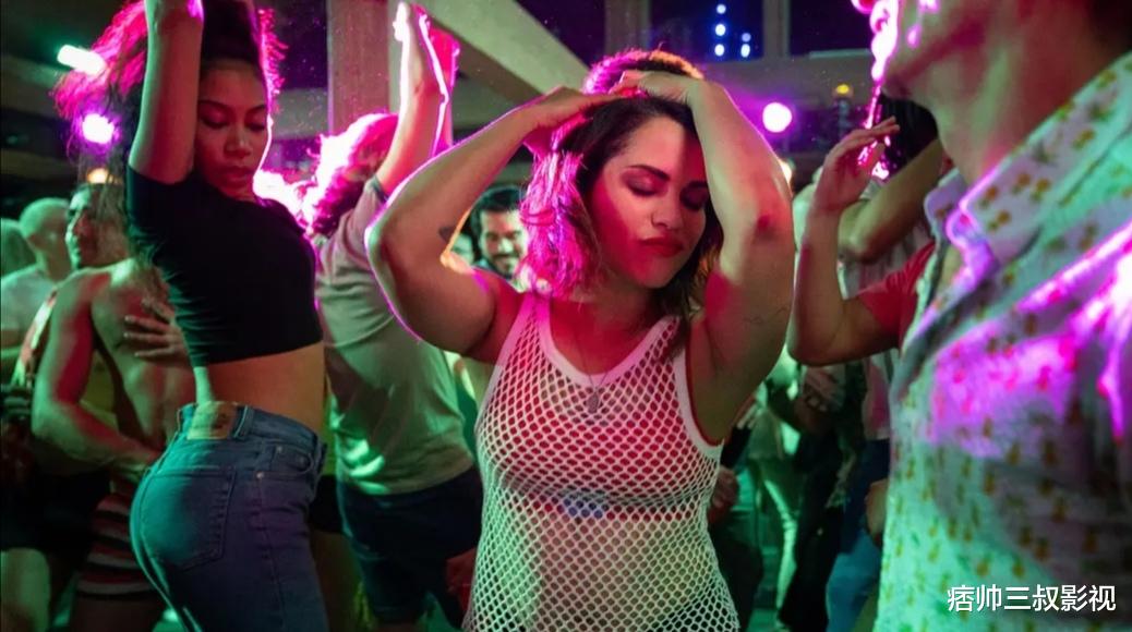 『starz』Starz《斯巴达克斯》相似风格新剧《鳕鱼角》