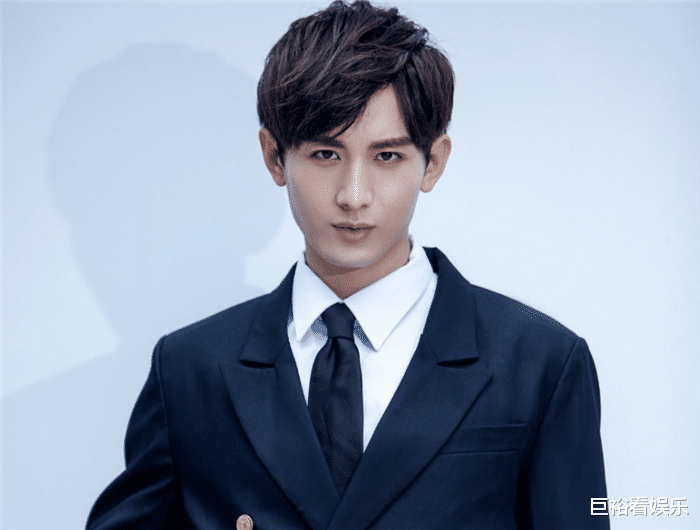 成毅|艺人霸屏指数排行榜：成毅第4，赵露思第3，榜首两部剧霸屏！