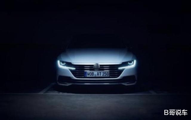 「b级车」号称\最美B级车\，无框车门+掀背尾箱！网友：关键尾部还带字母！