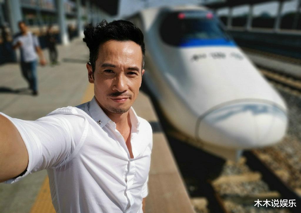 TVB：TVB视帝再传婚变，引发网友猜测：早就貌合神离