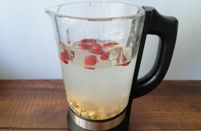 豆浆|早餐不喝牛奶也要喝它，味道香甜又养胃，全家都爱喝