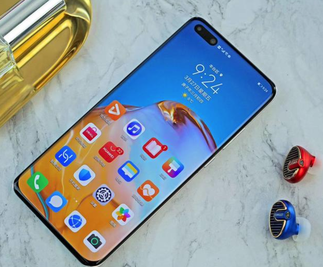 华为p40@华为P40Pro的DXO成绩出炉！133分登顶，小米OPPO这次处境尴尬了