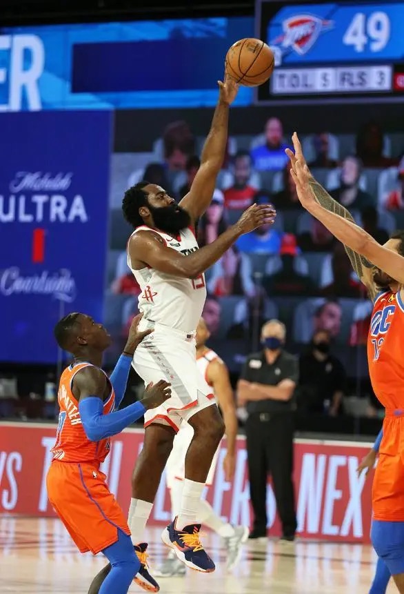 火箭队|火箭遭遇15分大逆转，威少再不回来这轮危险了