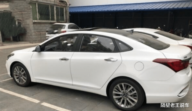 大众速腾@9个月没白等,刚上市卖15万买不起,如今跌到9.9万,果断放弃大众速腾