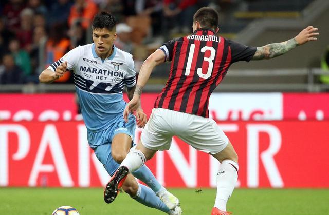 米兰▲巴萨还是马竞?曝“新内斯塔”或将出走米兰城