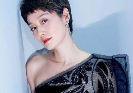 马伊琍|离婚十个月，马伊琍新恋情疑似曝光：如果是真的，我们祝福她