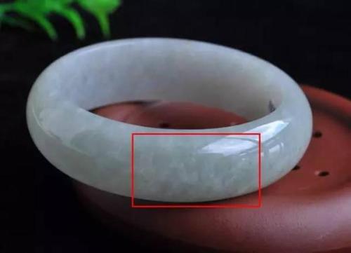 [翡翠]那些严重影响翡翠价值的致命瑕疵