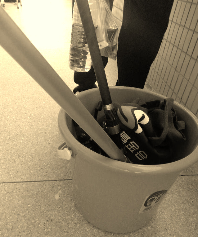 |放假，我选择在学校钓鱼