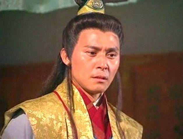 「段延庆」小镜湖畔乔峰自信能敌四个段延庆，为何却胜不了游慕二人组？