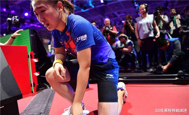 刘诗雯▲刘诗雯健康状况曝光！51岁大妈劝她退役惹怒粉丝：你也退了吧