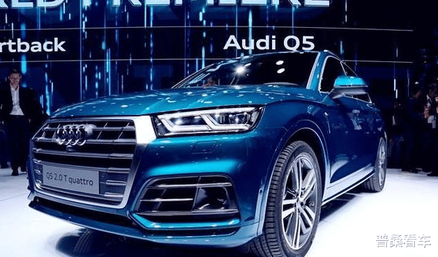 【奥迪Q5】奥迪还是成功了！搭国六引擎，2.0T榨出252马力，还看啥宝马X3