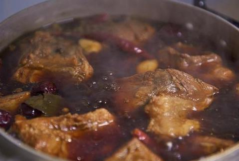 卤牛肉|一斤生牛肉能卤出多少熟牛肉？内行人说出实情，其中的猫腻还挺多