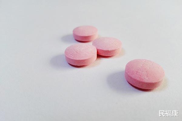 肝脏|肝脏不好，先上脸！脸上有4个变化，预示肝病上身，尽早查肝功能?
