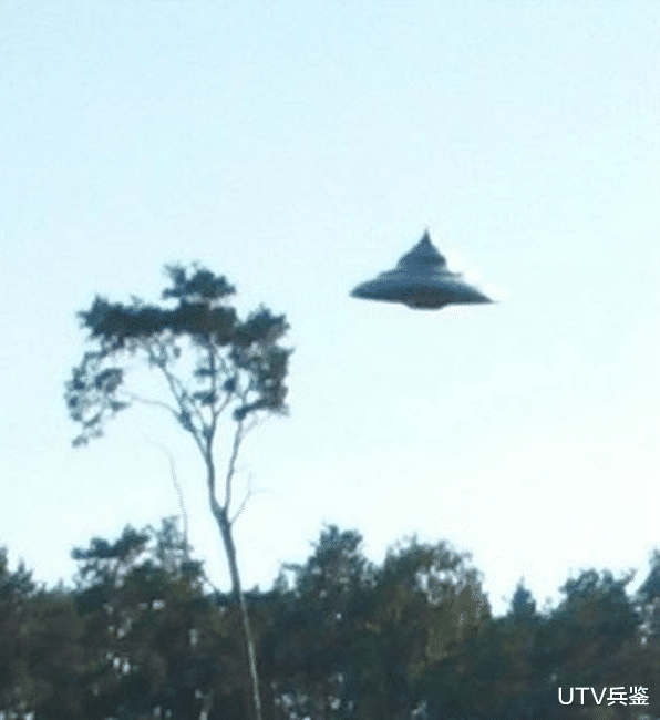 UFO▲40年来最清晰UFO照片出炉!轮廓细节清晰可见,专家:目前最佳