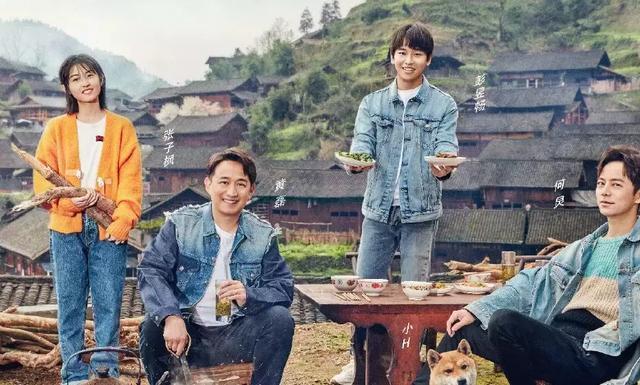 张子枫|岳云鹏问张子枫: 可以给我女儿辅导作业吗? 张子枫的回复够笑三天