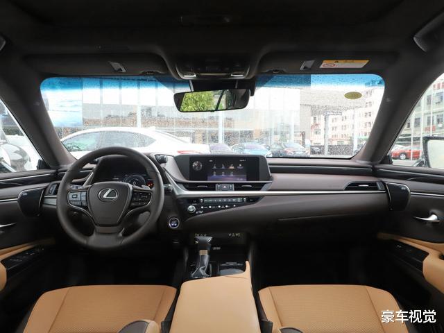 林肯|手握40万不知买啥车？两款SUV、3款轿车，最快百公里破5秒