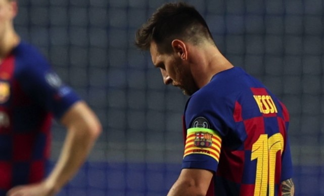 习近平|巴萨翻脸？坚持要求7亿欧违约金！不排除起诉梅西，巴托梅乌或引咎辞职