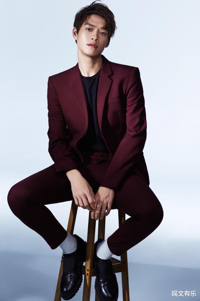 「王一博」《密室大逃脱2》正式官宣5人阵容,魏大勋意料之中