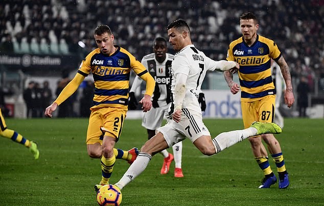 『尤文图斯』今日分享8场比赛:郁闷C·罗能否爆发?搏洛尼亚 VS 尤文图斯