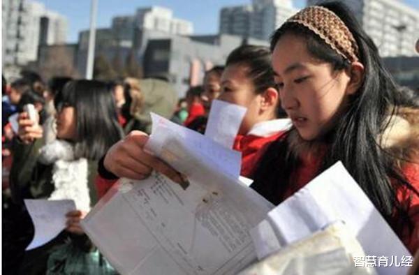 |高考480分不想重读,母亲一番话,儿子第二天走进了补习班