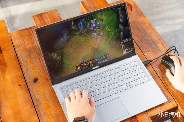 |华硕VivoBook15s一个月上手体验:大屏幕轻薄本,游戏办公两齐全