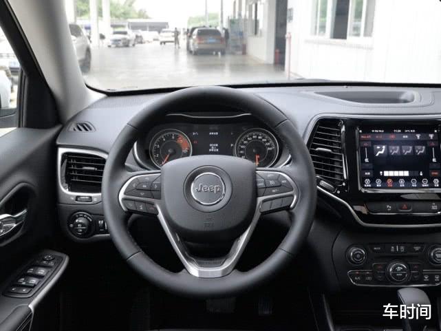 途观l▲被抛弃的“越野王牌”，从52.99万低至17.68万，还看啥途观L？