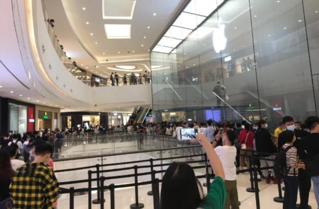 iphone12|iPhone12全线跌破发行价：商家博眼球炒作 买家影响有限