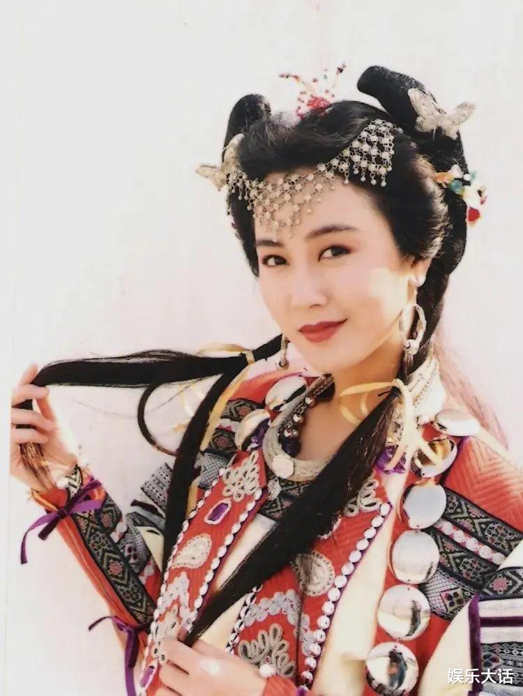 古装剧|国产古装剧，求求你看看“编发+?发带”吧！