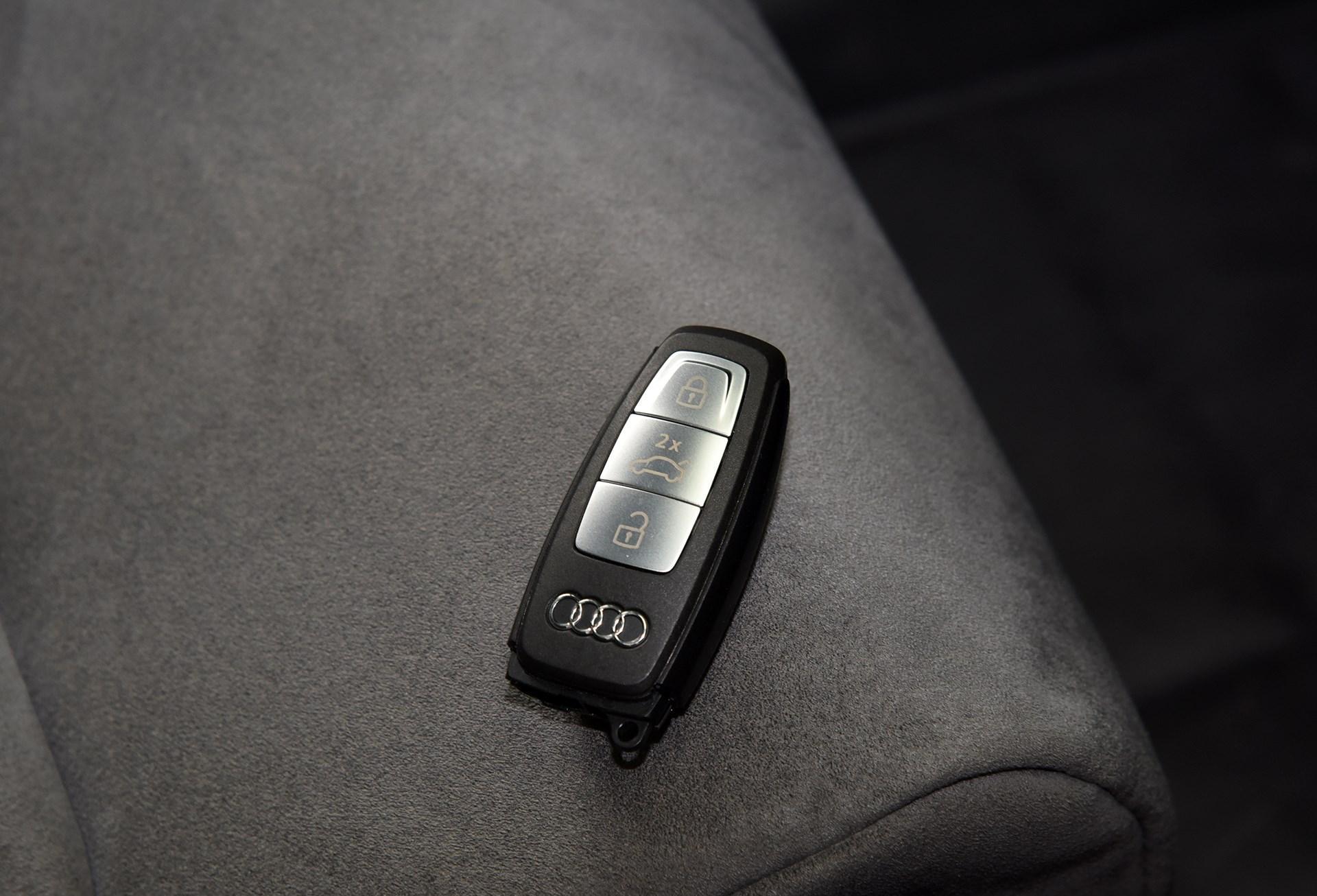 『奥迪A6L』奥迪A6L“乞丐版”提车记，大家看看我的价格没买贵吧