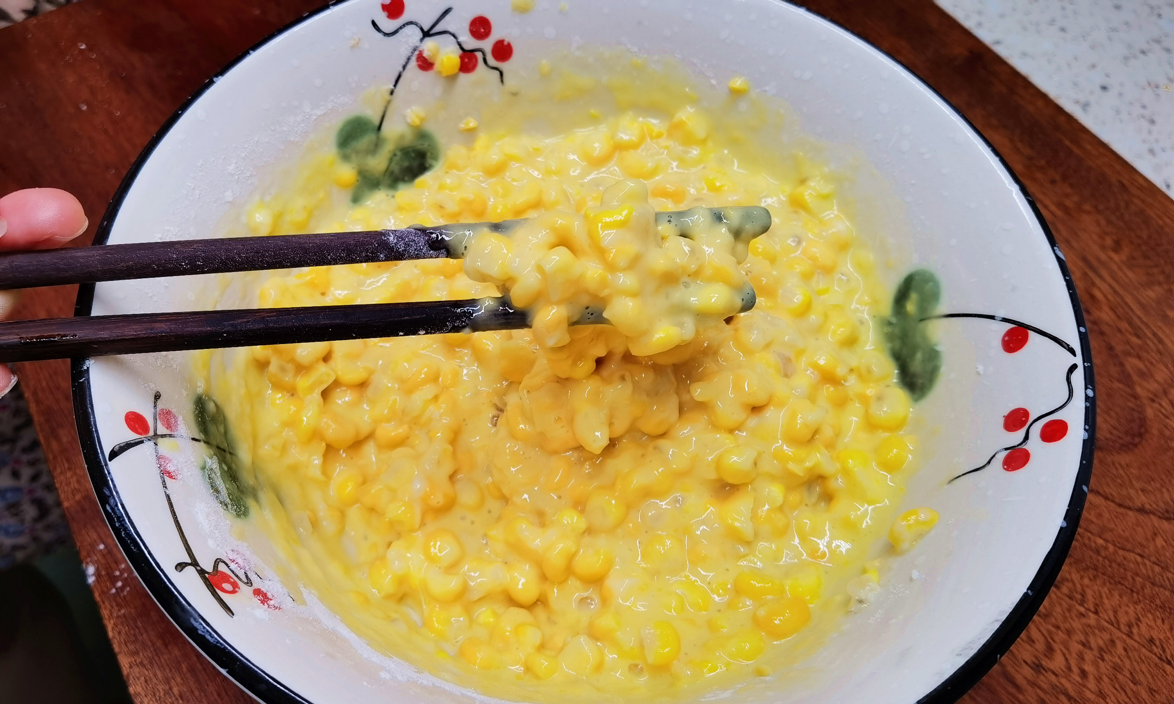 玉米|早餐吃它,儿子从不赖床,一周吃五次,3分钟就出锅,我特乐意做