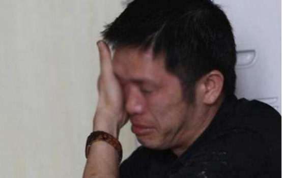 妻子与男同事“加班”十几天, 中间没回过家, 丈夫: “业绩”应该挺好的！