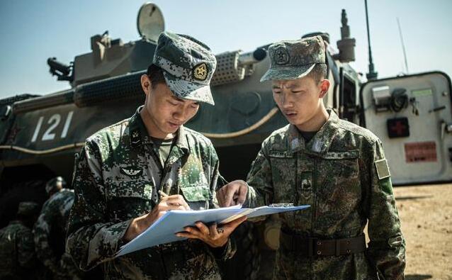 「ai」迎来新服饰！星空迷彩进入陆海空三军，最先进军服伪装效果拔群