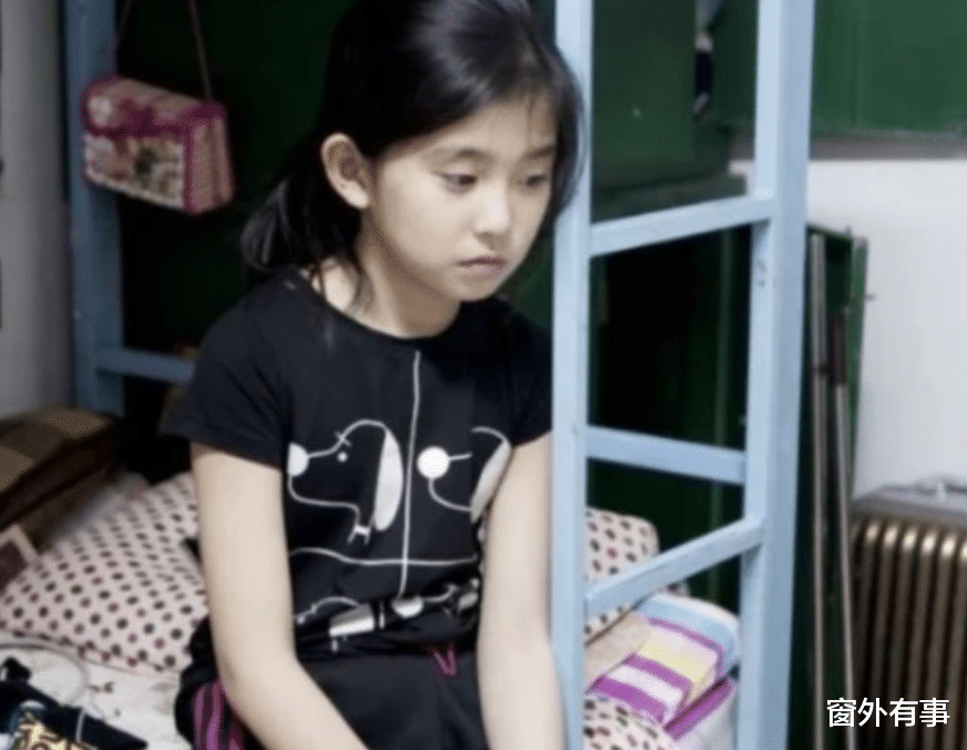 『中小学』为啥初中生最好不要\住校”？班主任给出3个原因，太现实