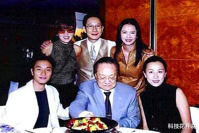 林青霞|永远无法重拍的瞬间，张国荣刘嘉玲拜访金庸，图5刘德华最有争议的一张照片