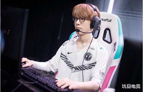 「theshy」Theshy在上路的威慑力已没了？打JDG的一个镜头，再次给出答案