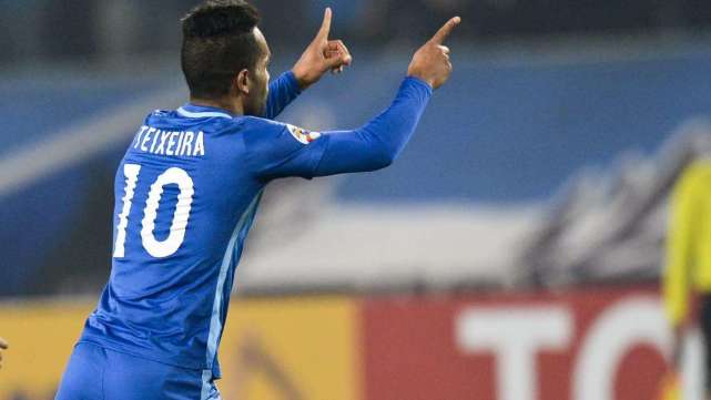 国足|李铁太幸福？一夜获7大猛将驰援国足！3名华裔红星+4位中超王牌外援