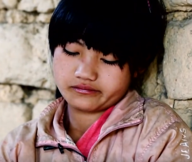 『富二代』她是《变形计》最美女孩，每年都被富二代接回家，如今颜值越来越高