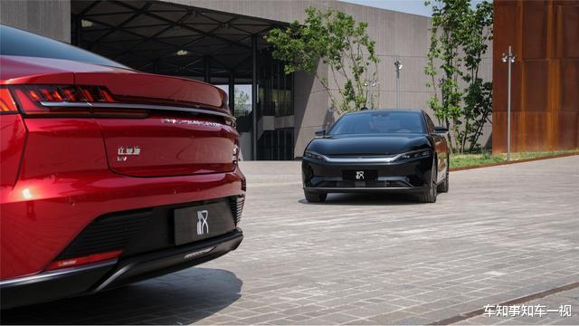 比亚迪汉|十月新能源销量：特斯拉神坛陨落，比亚迪汉强势崛起