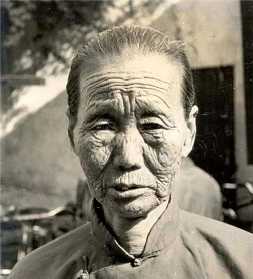 日军|南京大屠杀时，那么多妇女为何不起来抵抗？一位幸存者说出原因