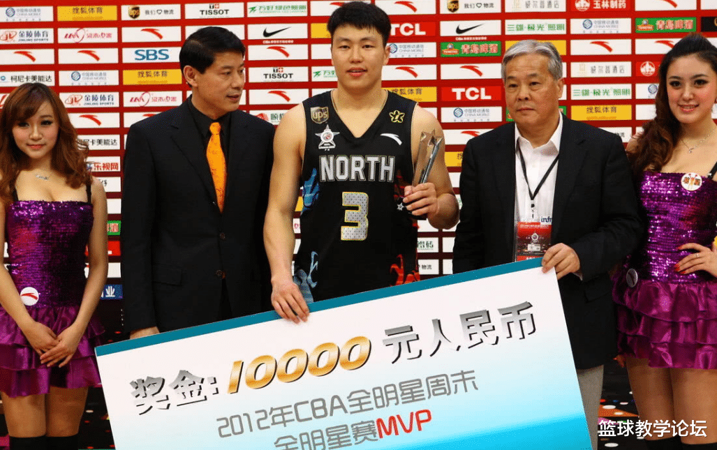 李根|4人大交易！CBA真是疯了！国产勒布朗被甩卖！千万大合同废了