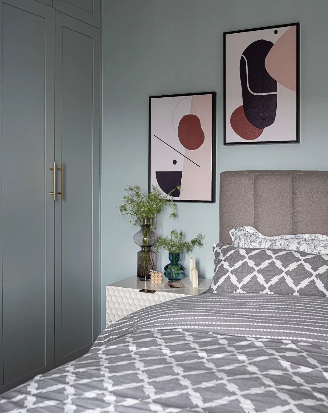 粉色▲90㎡轻奢北欧风格装修，高颜值拼色墙时髦有腔调！