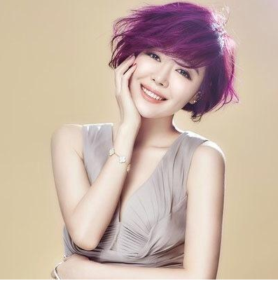 安又琪|38岁超女冠军至今未婚，为赚钱跑小县城商演，自嘲：我早就不红了