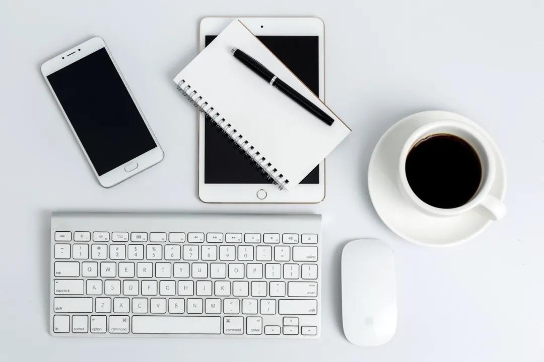 联想|为何手机厂商卖电脑也很畅销，联想做手机却失败了？