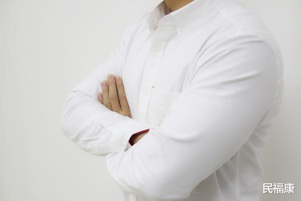 雄激素|雄激素旺盛的男性，或有3个共同点，但雄激素过多，也会带来麻烦