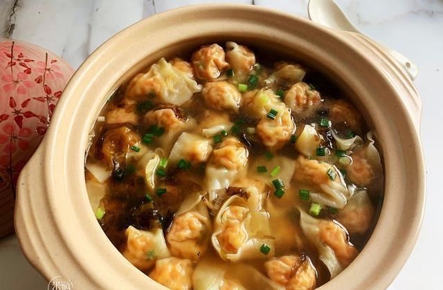 馄饨|最近孩子迷上这美味，早餐宵夜都要吃，10分钟就出锅，真香！