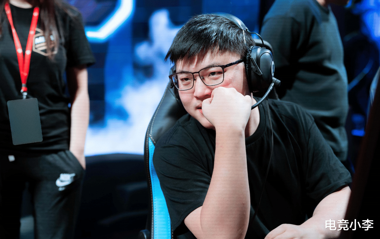 【RNG】RNG夏季赛出大招！Uzi回归，外援新上单不输TheShy