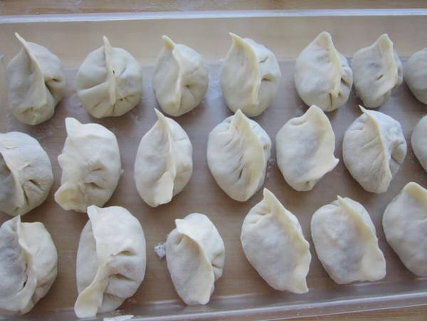 『饺子』白菜韭菜靠边站,这两样包饺子特香,提高免疫力,吃了上顿想下顿